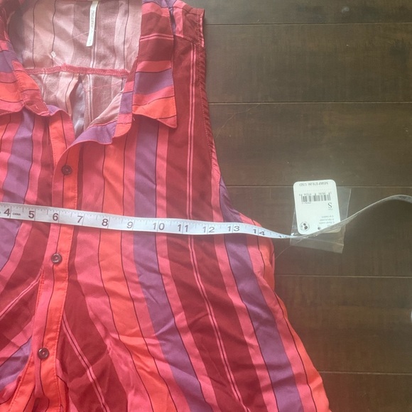 Free People Mackenzie striped point collar sleeveless tie wrap blouse - Picture 4 of 12